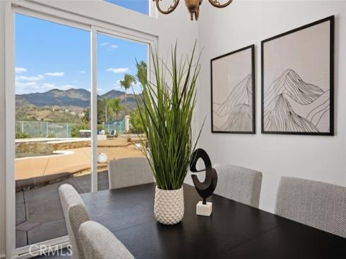 2  Via Bandada  , Rancho Santa Margarita, CA