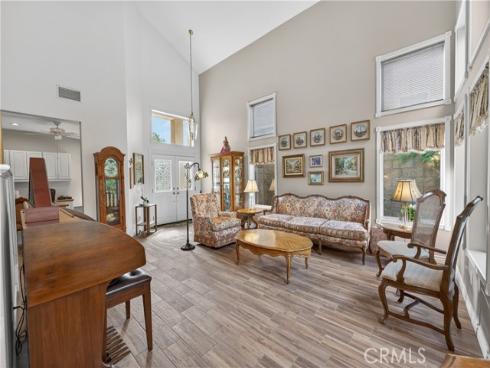 17  Via Anadeja  , Rancho Santa Margarita, CA