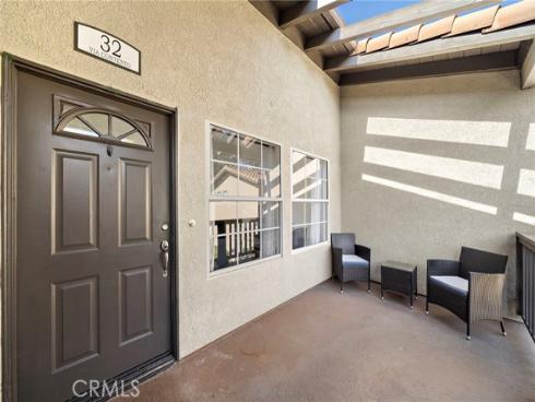 32  Via Contento  , Rancho Santa Margarita, CA
