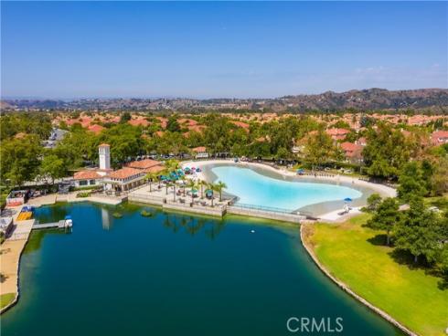 27  Via Lavendera  , Rancho Santa Margarita, CA