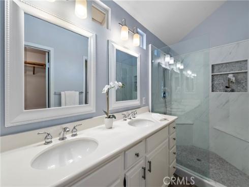 12  Paseo Vecino  , Rancho Santa Margarita, CA