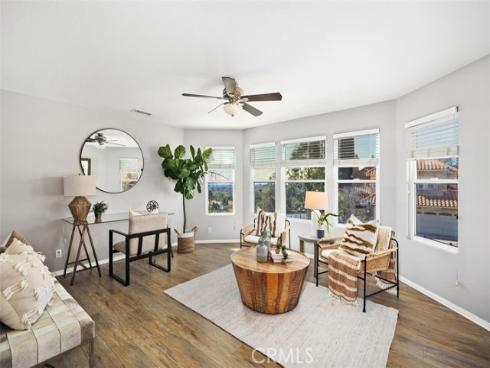 28  Lawnridge  , Rancho Santa Margarita, CA