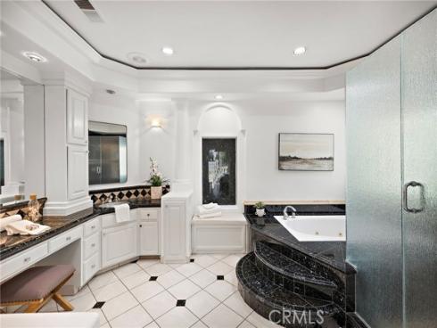 2  Dellwood  , Rancho Santa Margarita, CA