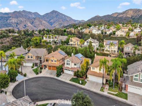 21352  Silvertree Lane  , Rancho Santa Margarita, CA