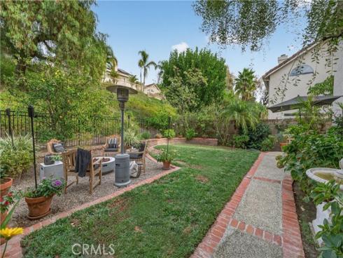 21352  Silvertree Lane  , Rancho Santa Margarita, CA