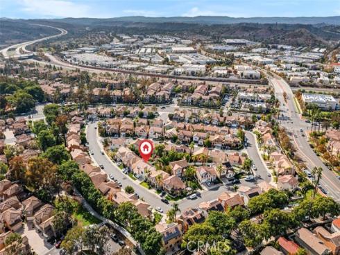 7  Calle De Luna  , Rancho Santa Margarita, CA