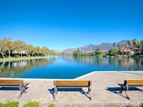 7  Calle De Luna  , Rancho Santa Margarita, CA