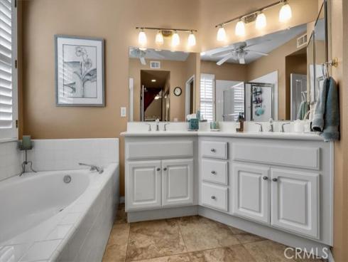 19  Calle De Arena  , Rancho Santa Margarita, CA