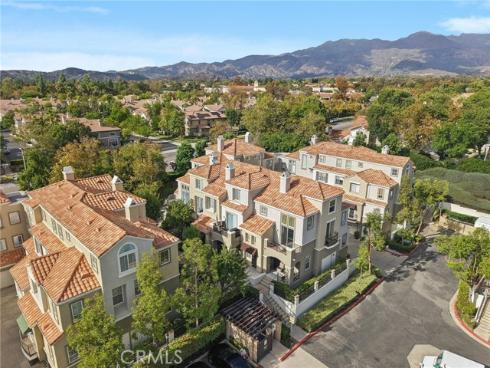 33  Via Pamplona  , Rancho Santa Margarita, CA