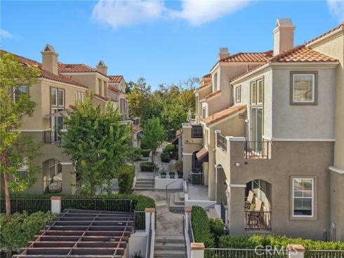 33  Via Pamplona  , Rancho Santa Margarita, CA