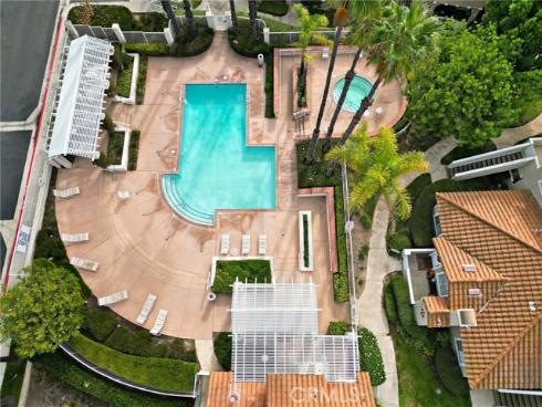 55  Via Cresta  , Rancho Santa Margarita, CA