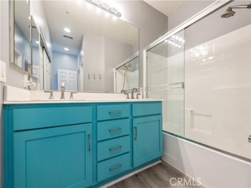 98  Via Barcelona  , Rancho Santa Margarita, CA