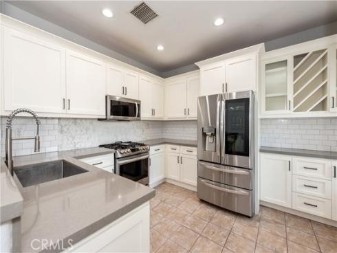 98  Via Barcelona  , Rancho Santa Margarita, CA