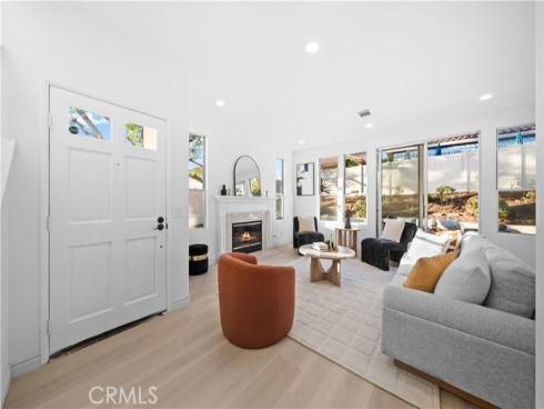 2  Via Helena  , Rancho Santa Margarita, CA