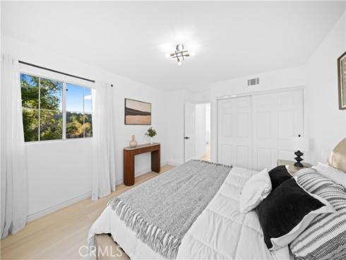 2  Via Helena  , Rancho Santa Margarita, CA