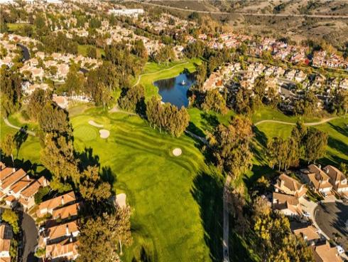 2  Via Helena  , Rancho Santa Margarita, CA