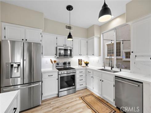 9  Paseo Acebo  , Rancho Santa Margarita, CA