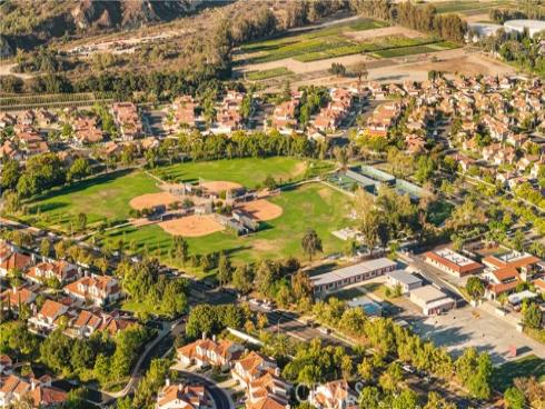 16 Las Piedras , Rancho Santa Margarita, CA