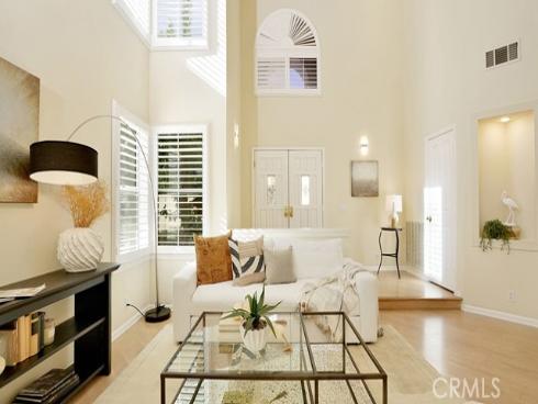 6  Minikahda  , Rancho Santa Margarita, CA