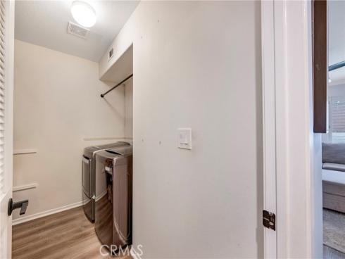 6  Via Hacienda  , Rancho Santa Margarita, CA