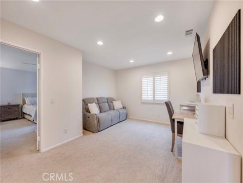 6  Via Hacienda  , Rancho Santa Margarita, CA