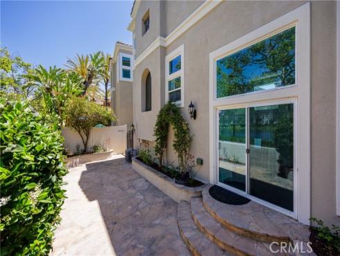 225  Montana Del Lago   Drive, Rancho Santa Margarita, CA