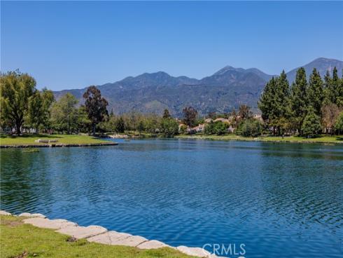 225  Montana Del Lago   Drive, Rancho Santa Margarita, CA