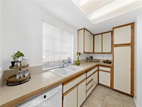 2  Via Carino  , Rancho Santa Margarita, CA