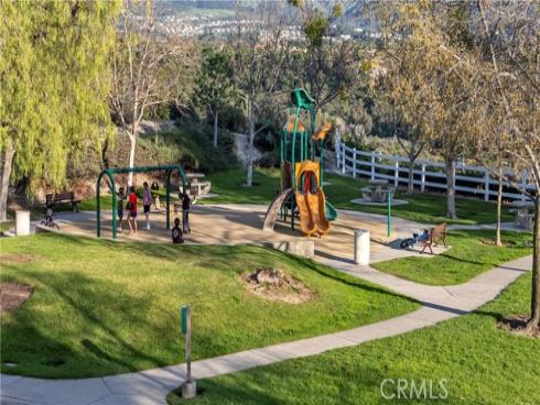 27 Feldspar Way, Rancho Santa Margarita, CA