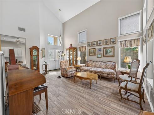 17  Via Anadeja  , Rancho Santa Margarita, CA