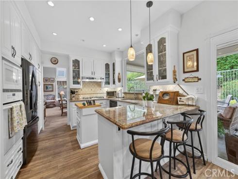 17  Via Anadeja  , Rancho Santa Margarita, CA