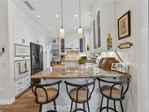 17  Via Anadeja  , Rancho Santa Margarita, CA