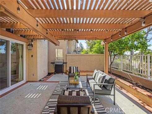 67  Fuente  , Rancho Santa Margarita, CA