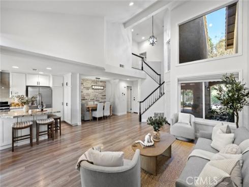 67  Fuente  , Rancho Santa Margarita, CA