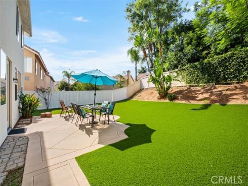 7  Calle De Luna  , Rancho Santa Margarita, CA