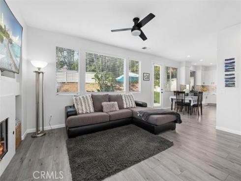 7  Calle De Luna  , Rancho Santa Margarita, CA