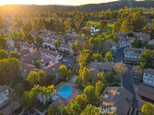 28  Via Contento  , Rancho Santa Margarita, CA