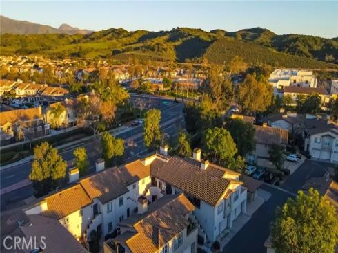 28  Via Contento  , Rancho Santa Margarita, CA