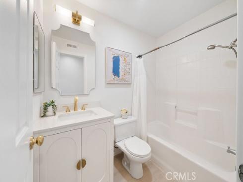 15  Via Floria  , Rancho Santa Margarita, CA