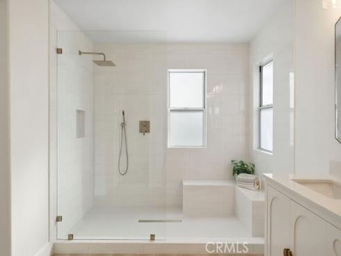 15  Via Floria  , Rancho Santa Margarita, CA