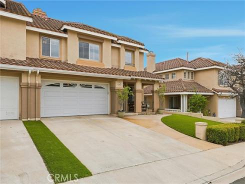24  Calle Estero  , Rancho Santa Margarita, CA