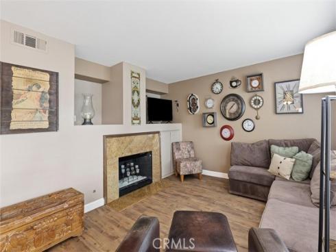 24  Calle Estero  , Rancho Santa Margarita, CA