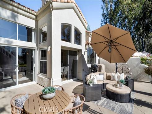 4  Vista Frondosa  , Rancho Santa Margarita, CA