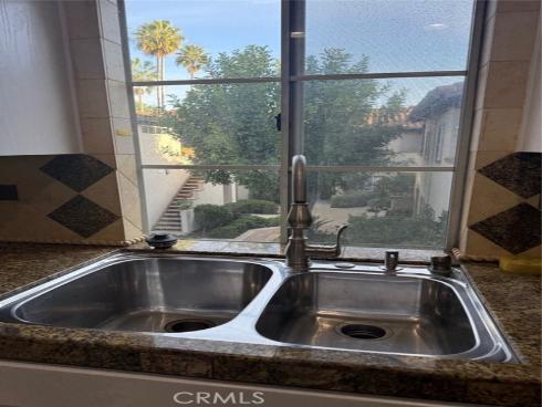 28  Via Alivio  , Rancho Santa Margarita, CA