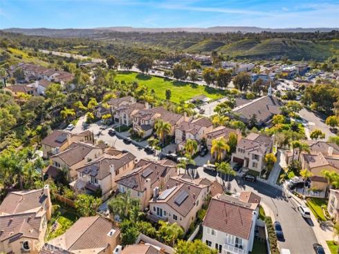 30  Acanthus  , Rancho Santa Margarita, CA