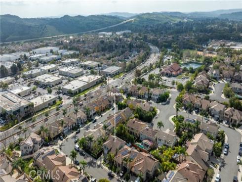 32  Berlamo  , Rancho Santa Margarita, CA