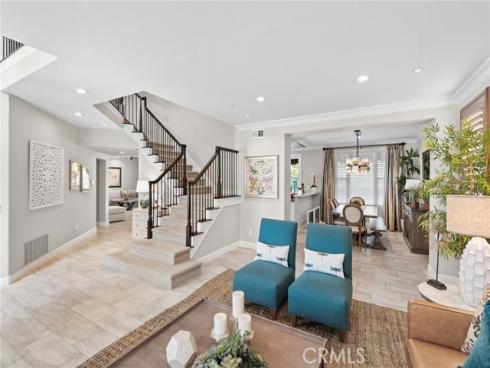 5 Golf Ridge , Rancho Santa Margarita, CA