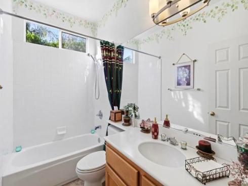 23  Greenvale  , Rancho Santa Margarita, CA