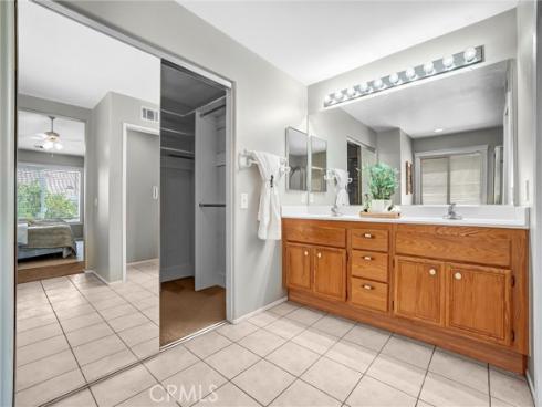 19  Via Pelayo  , Rancho Santa Margarita, CA