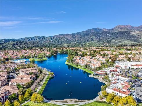 19  Via Pelayo  , Rancho Santa Margarita, CA